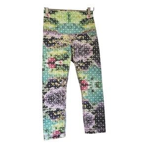 💥RARE💥 lululemon Wunder Under Crop II *Full-On Luon (Roll Down) Paradise Grid